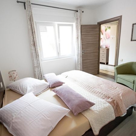 Two-Bedroom Apartment In Crikvenica Xcvii Kültér fotó