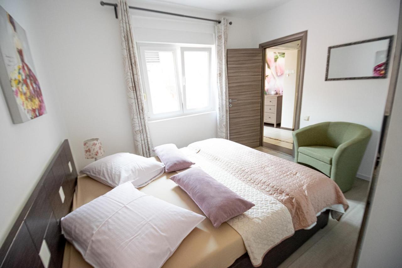 Two-Bedroom Apartment In Crikvenica Xcvii Kültér fotó
