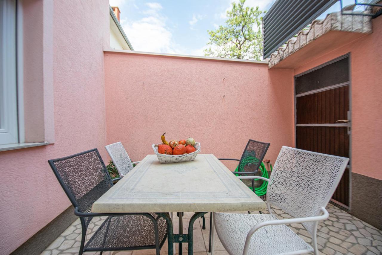 Two-Bedroom Apartment In Crikvenica Xcvii Kültér fotó