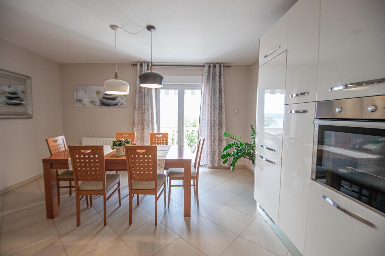 Two-Bedroom Apartment In Crikvenica Xcvii Kültér fotó